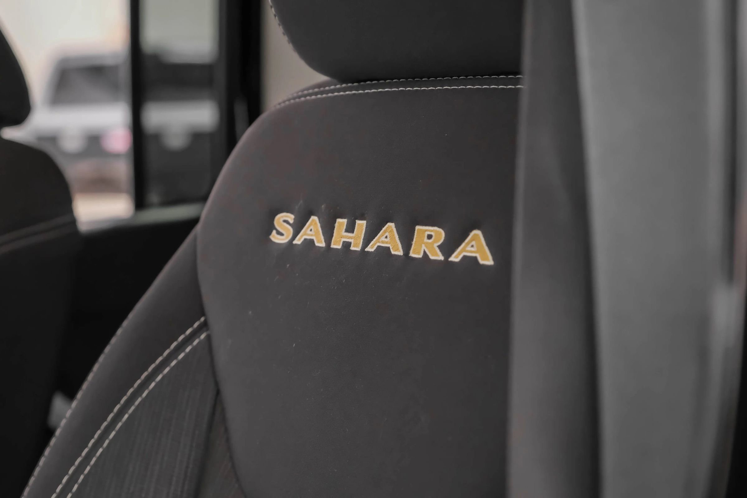 Used 2014 Jeep Wrangler Unlimited Sahara image 23