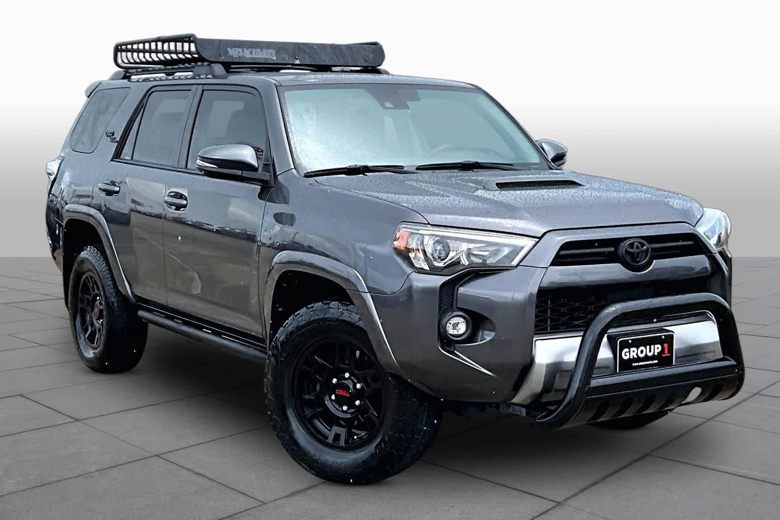 Used 2023 Toyota 4Runner TRD Off-Road Premium w/ Moonroof Package AWD/4WD image 3