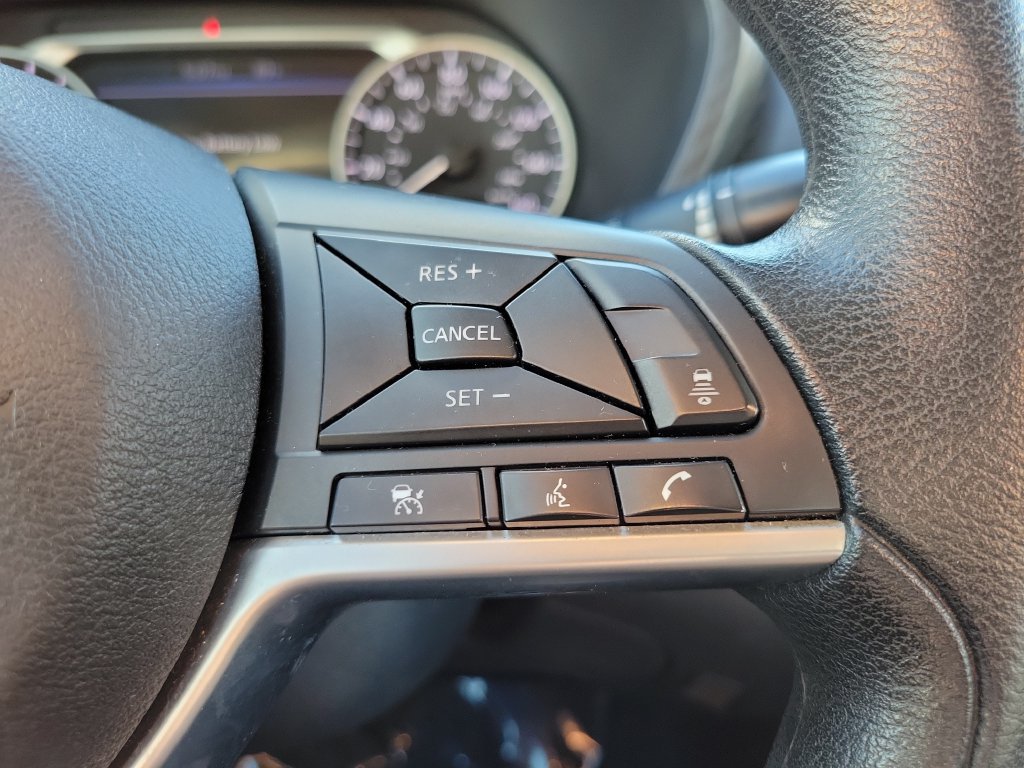 Used 2024 Nissan Sentra SV FWD image 18