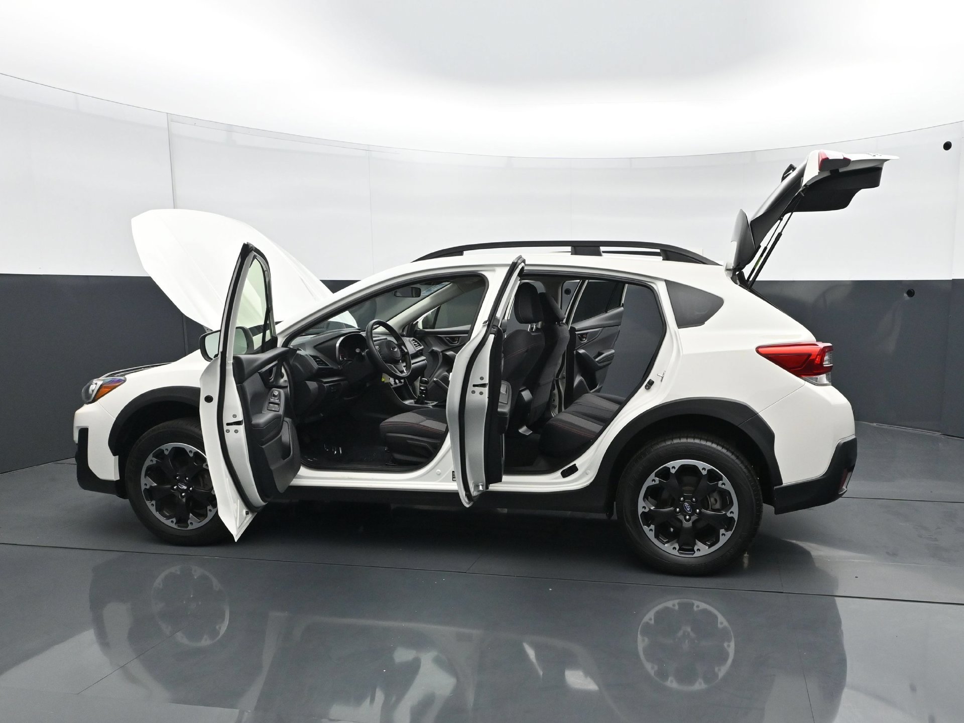 Used 2023 Subaru Crosstrek 2.0i Premium AWD/4WD image 28