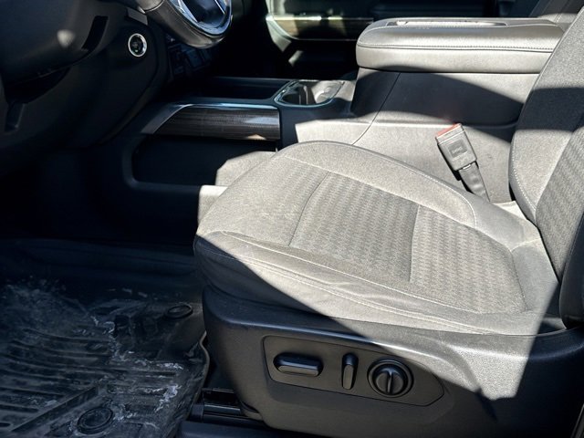 Used 2019 Chevrolet Silverado 1500 RST w/ All-Star Edition image 16