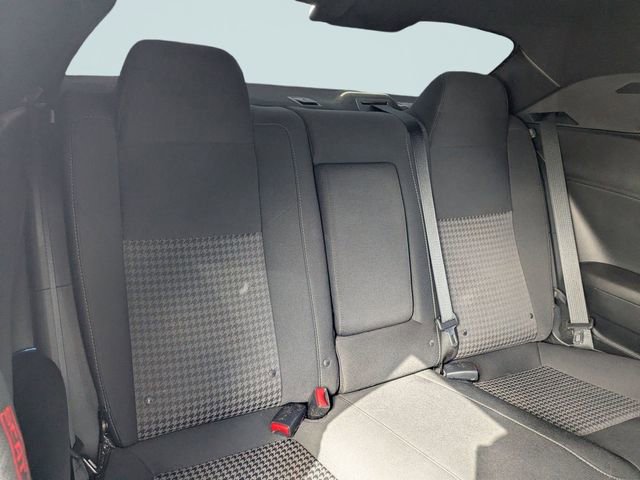 Used 2018 Dodge Challenger R/T Scat Pack RWD image 23