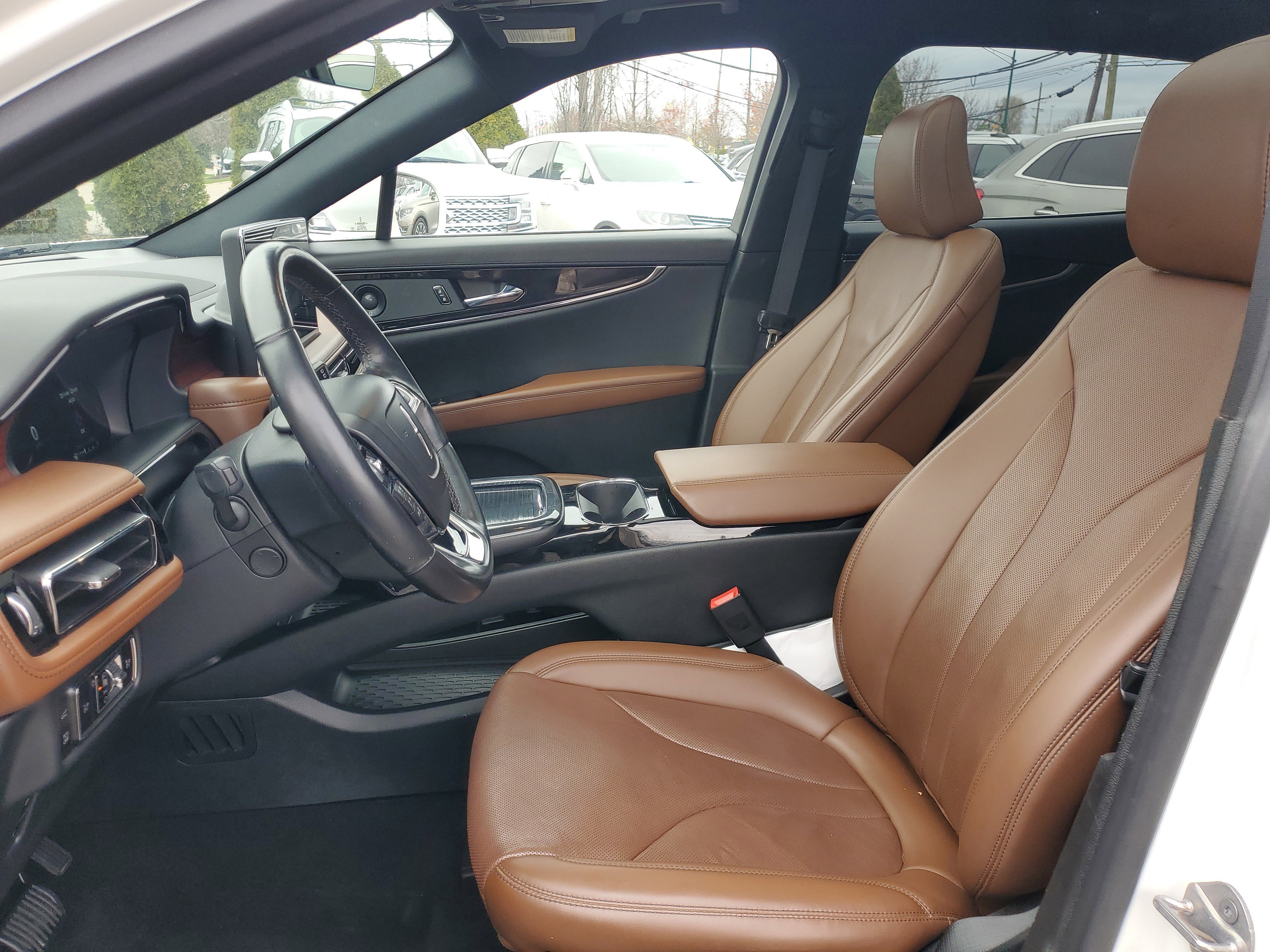 Certified 2023 Lincoln Nautilus Reserve w/ Equipment Group 201A AWD/4WD image 12