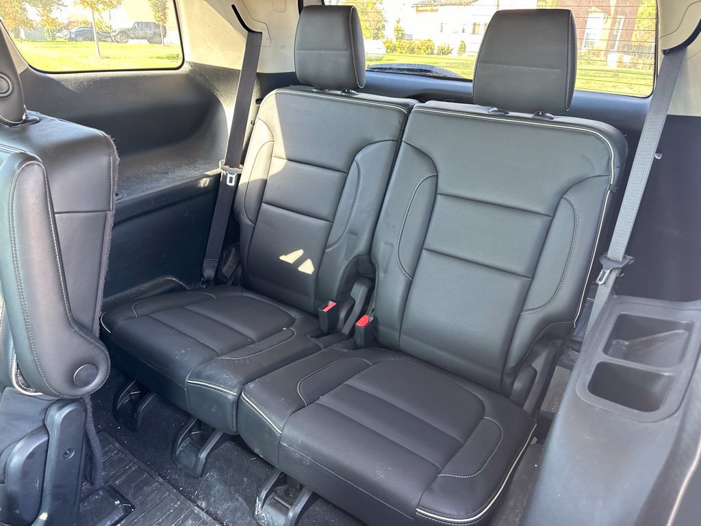 Used 2017 GMC Acadia Denali w/ Technology Package FWD image 14