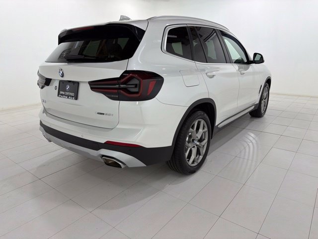 Certified 2024 BMW X3 xDrive30i w/ Convenience Package AWD/4WD image 5
