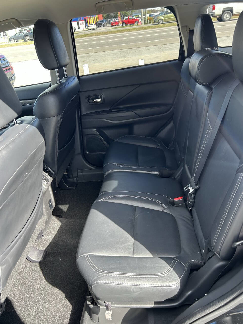 Used 2020 Mitsubishi Outlander SEL image 17