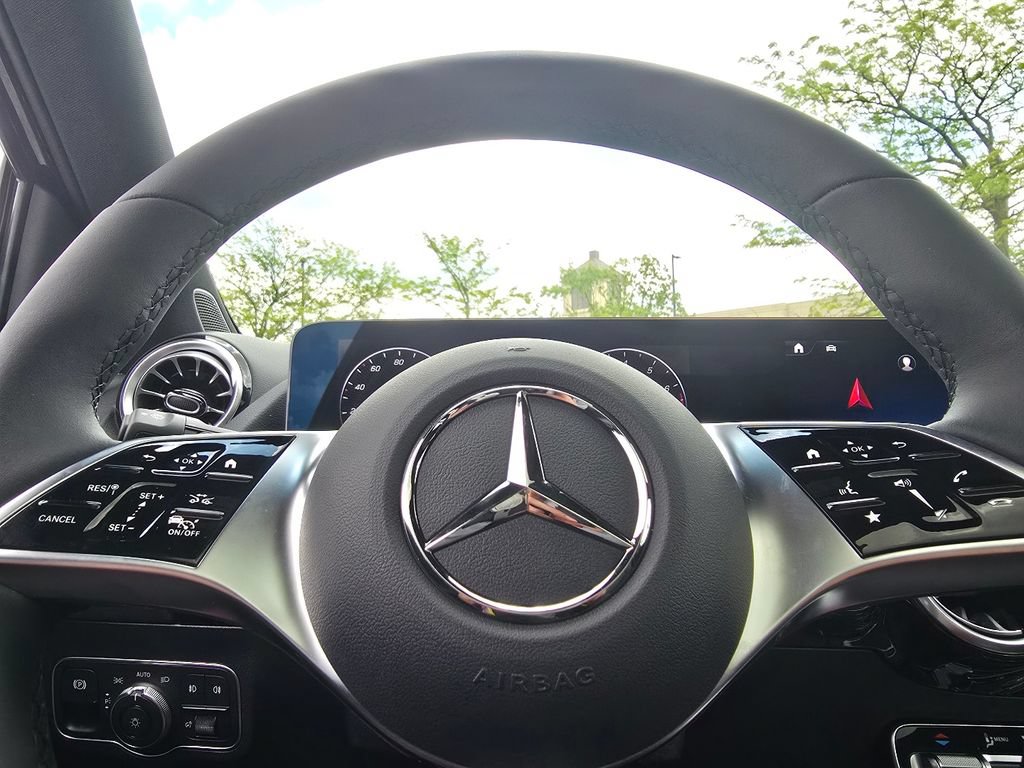 New 2026 Mercedes-Benz GLA 250 4MATIC image 28