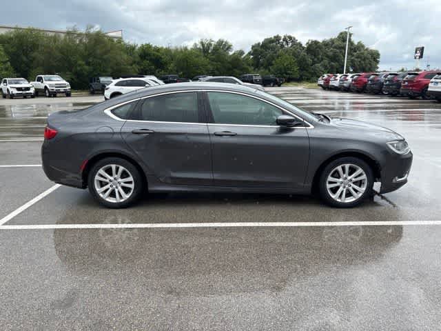 Used 2015 Chrysler 200 Limited w/ Convenience Group FWD image 5