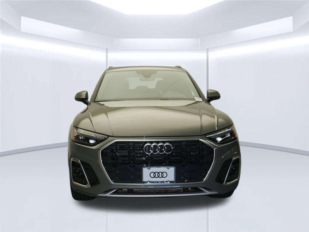 Certified 2023 Audi Q5 2.0T Prestige AWD/4WD image 11