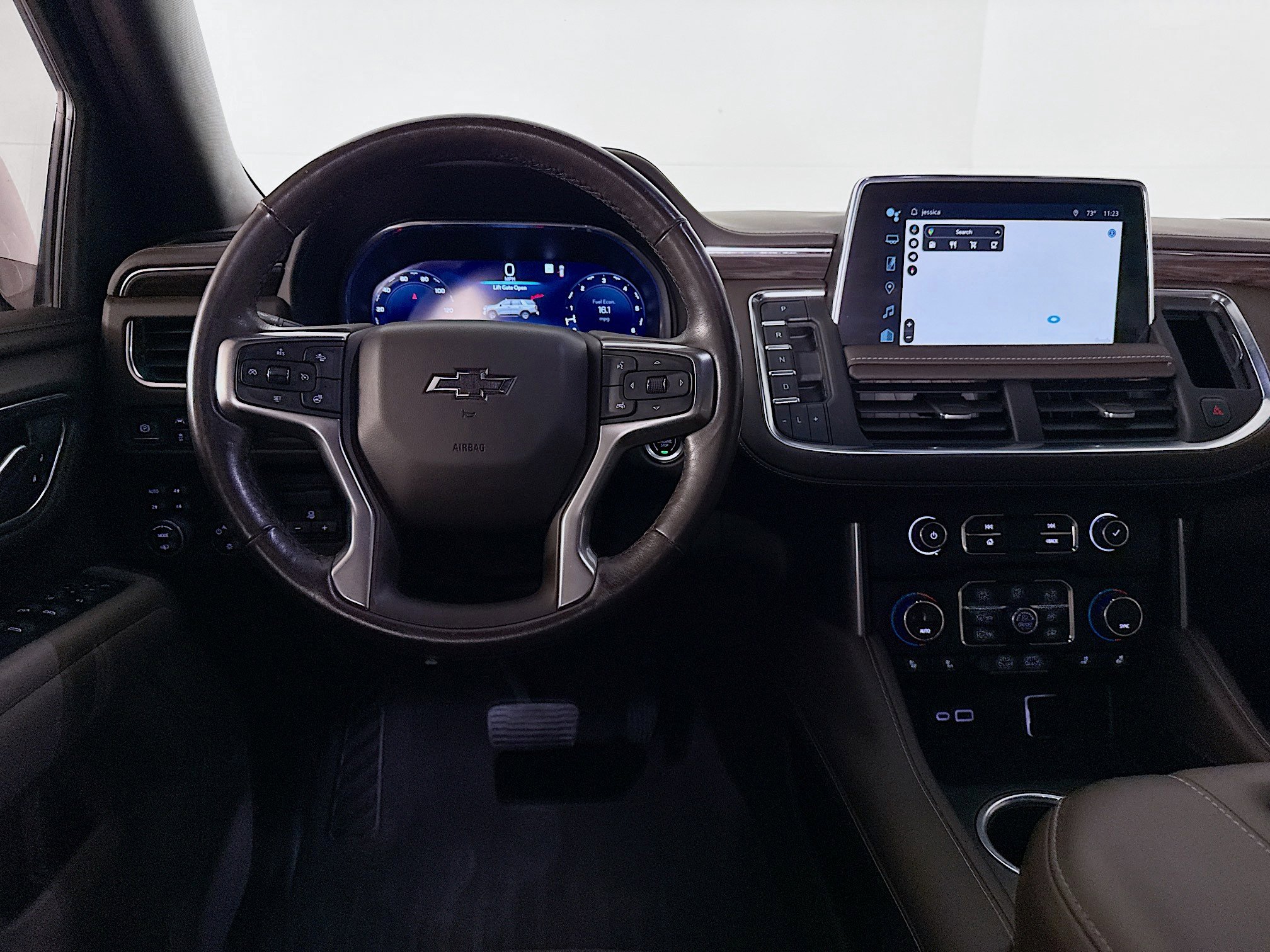 Used 2022 Chevrolet Suburban Z71 w/ Z71 Off-Road Package image 27