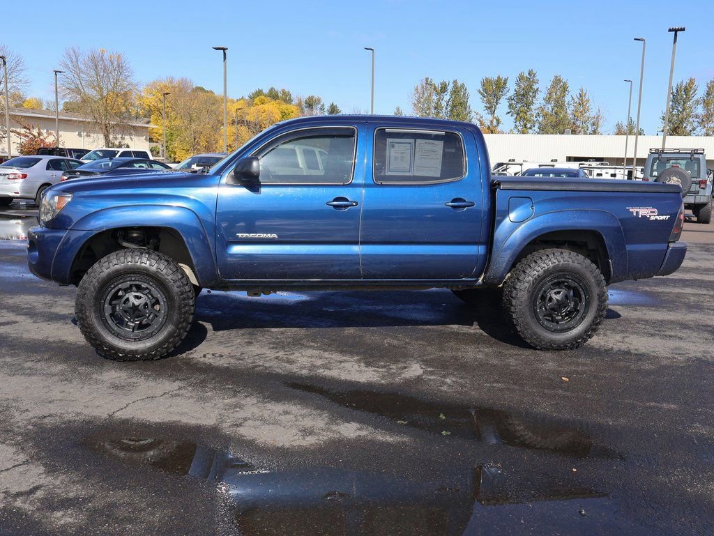 Used 2005 Toyota Tacoma 4x4 Double Cab image 3