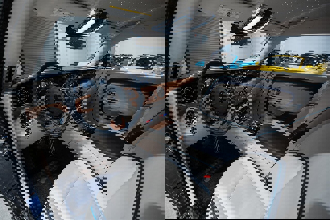 Used 2024 Rolls-Royce Spectre w/ Spectre Launch Package image 19