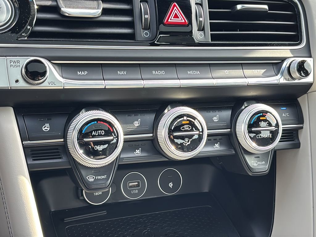 Used 2023 Genesis G70 3.3T w/ Sport Prestige Package image 33