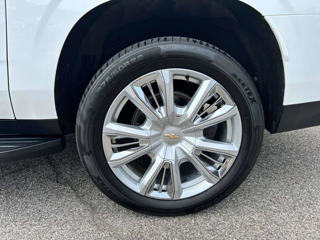 Used 2021 Chevrolet Suburban High Country RWD image 7