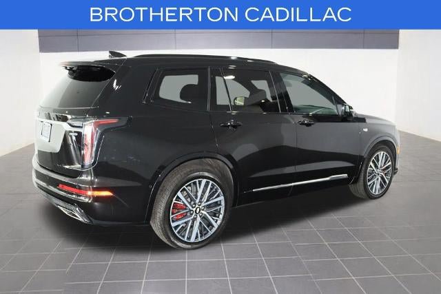 Certified 2024 Cadillac XT6 Sport w/ Platinum Package AWD/4WD image 9