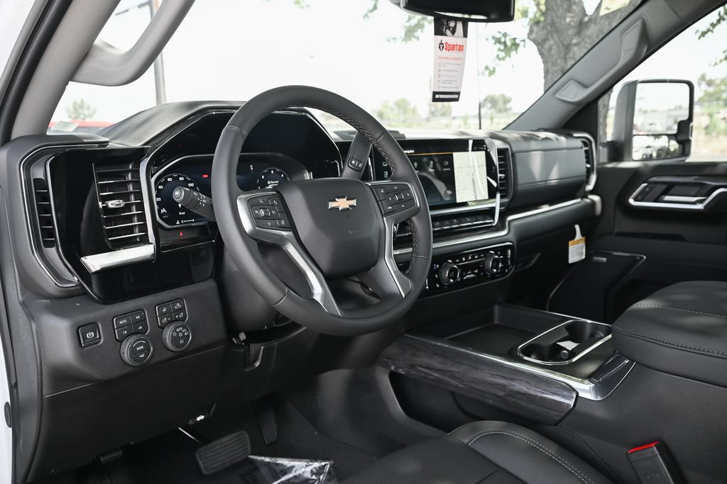 New 2026 Chevrolet Silverado 2500 LTZ w/ Z71 Chrome Sport Edition AWD/4WD image 17