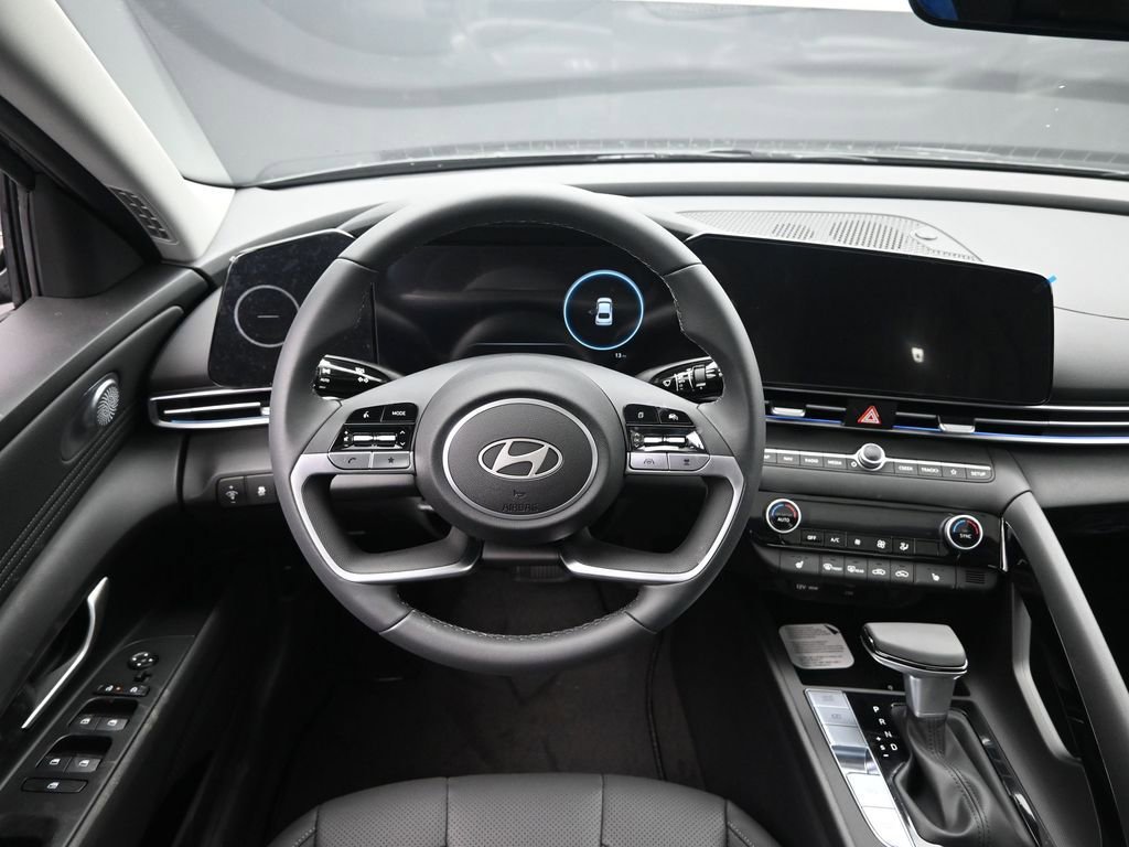 New 2026 Hyundai Elantra Limited image 22