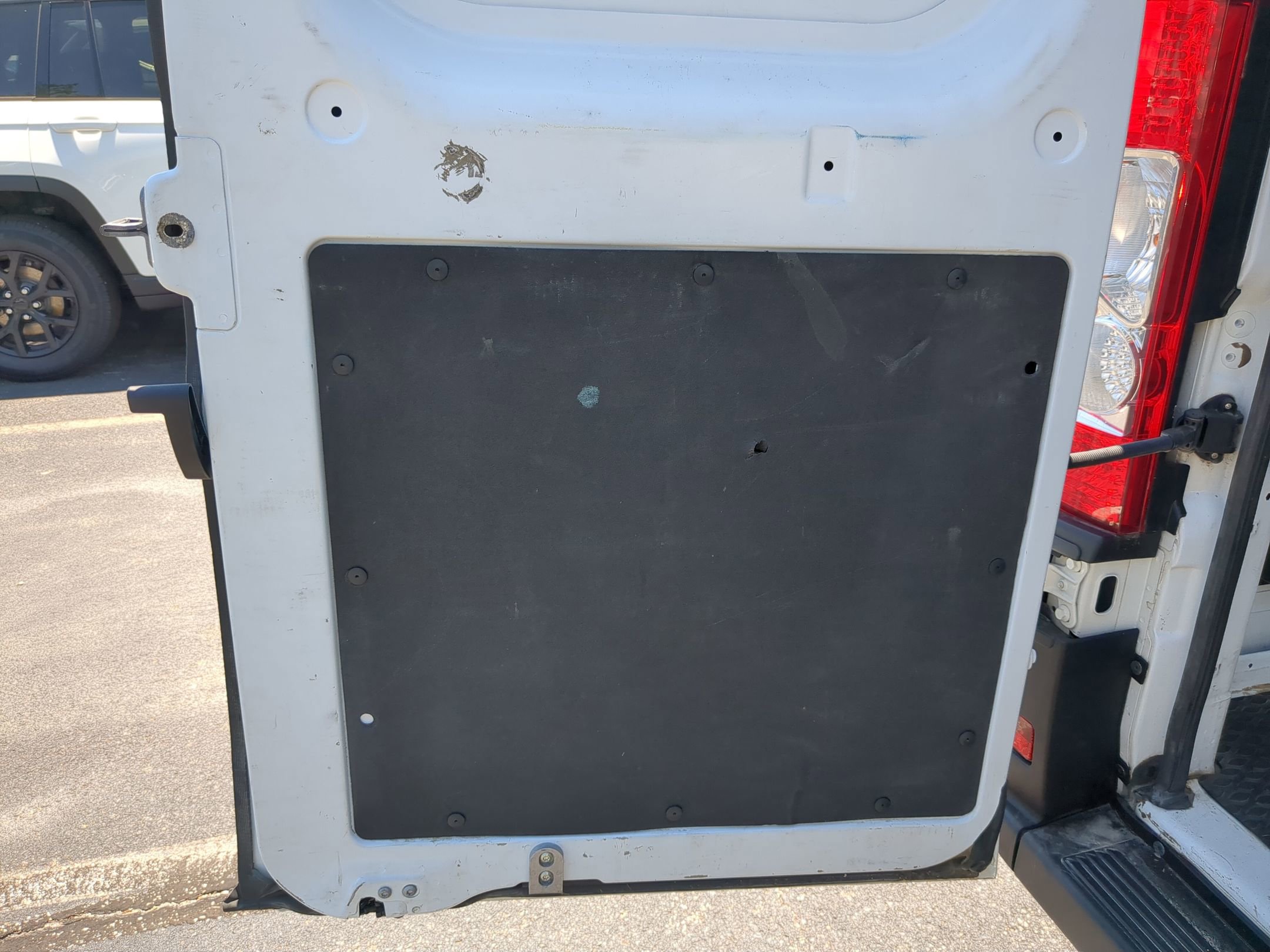 Used 2023 RAM ProMaster 2500 FWD image 27