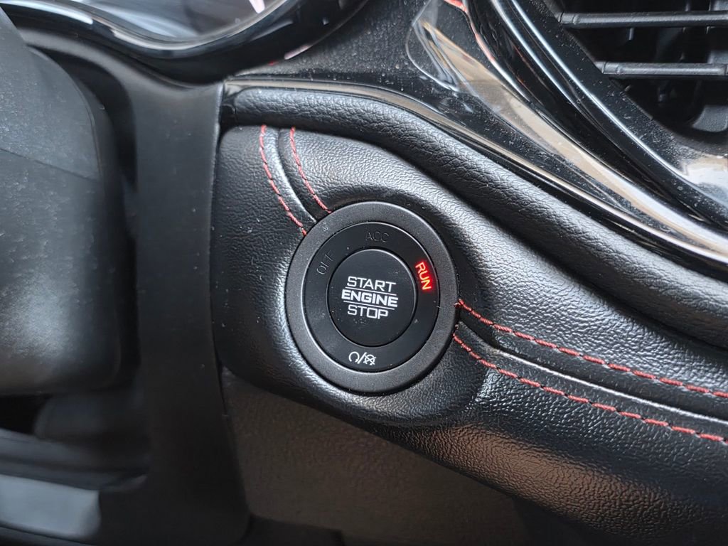 Used 2023 Dodge Durango GT w/ Blacktop Package image 32