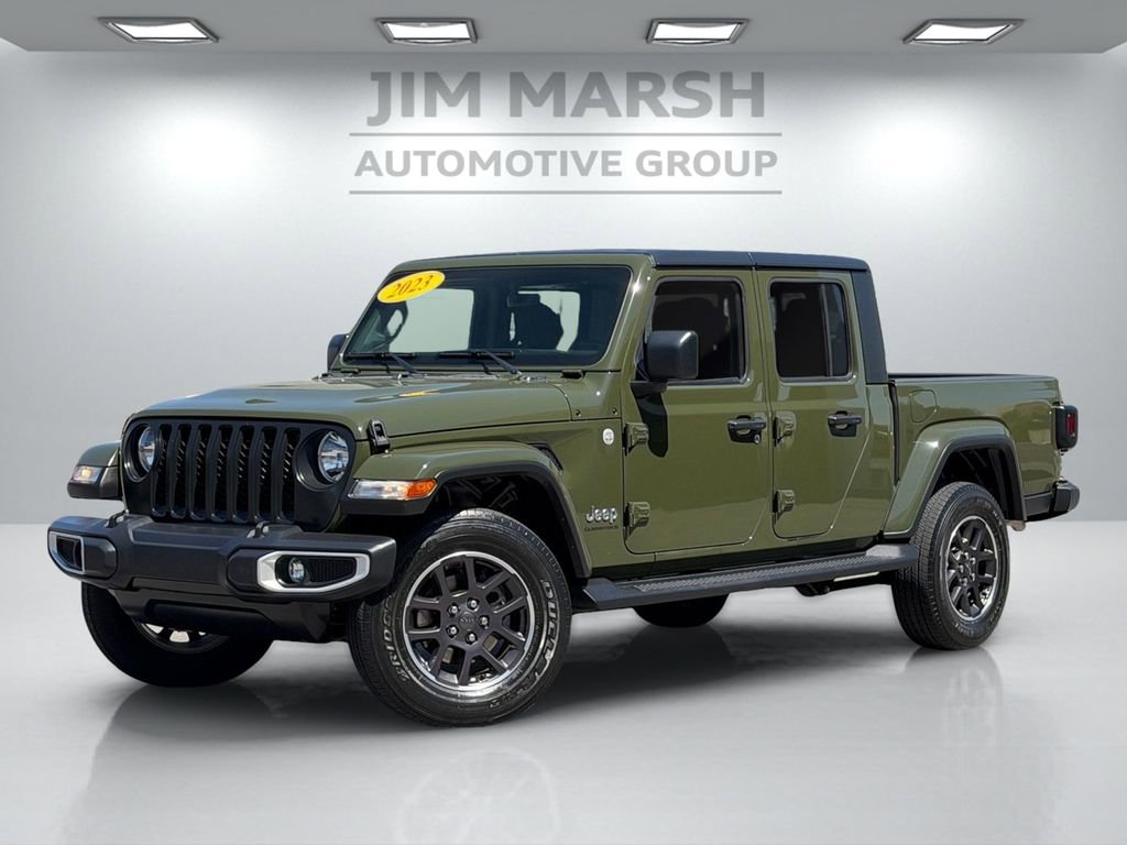 Certified 2023 Jeep Gladiator Overland w/ Cold Weather Group AWD/4WD image 2