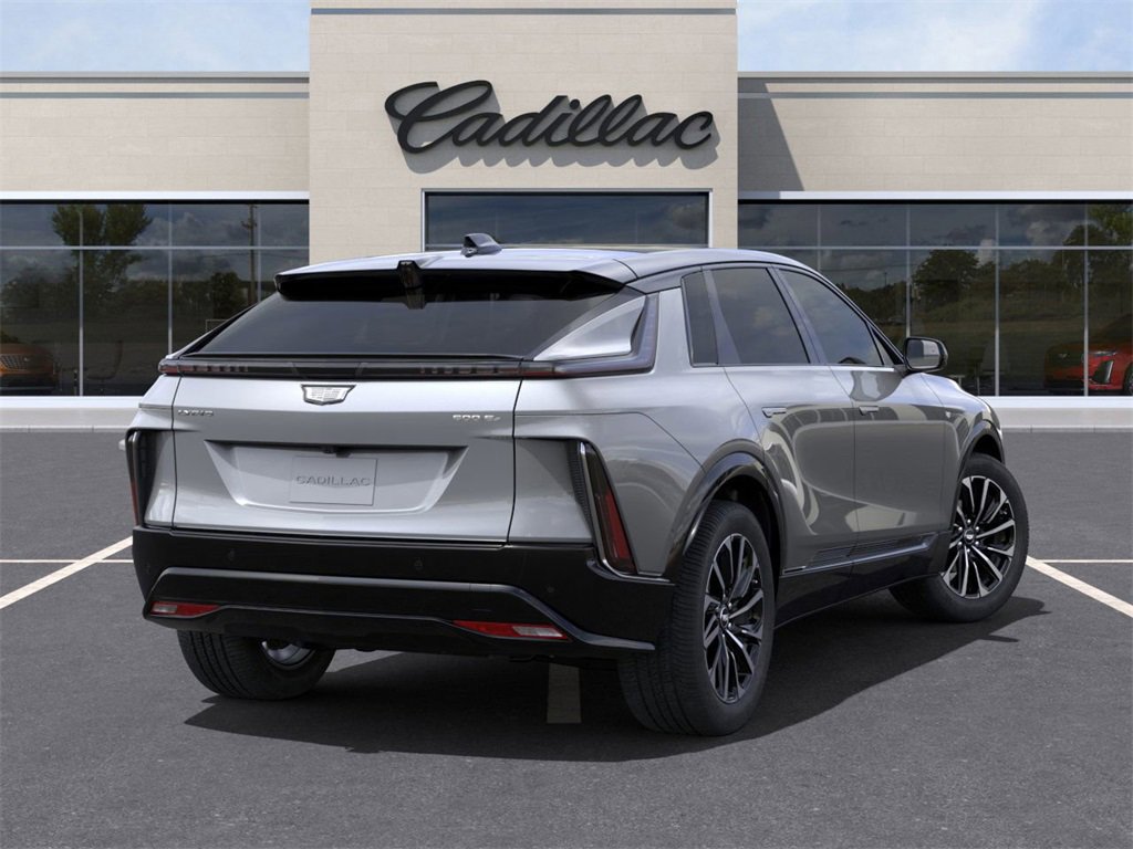 New 2025 Cadillac Lyriq Sport image 4