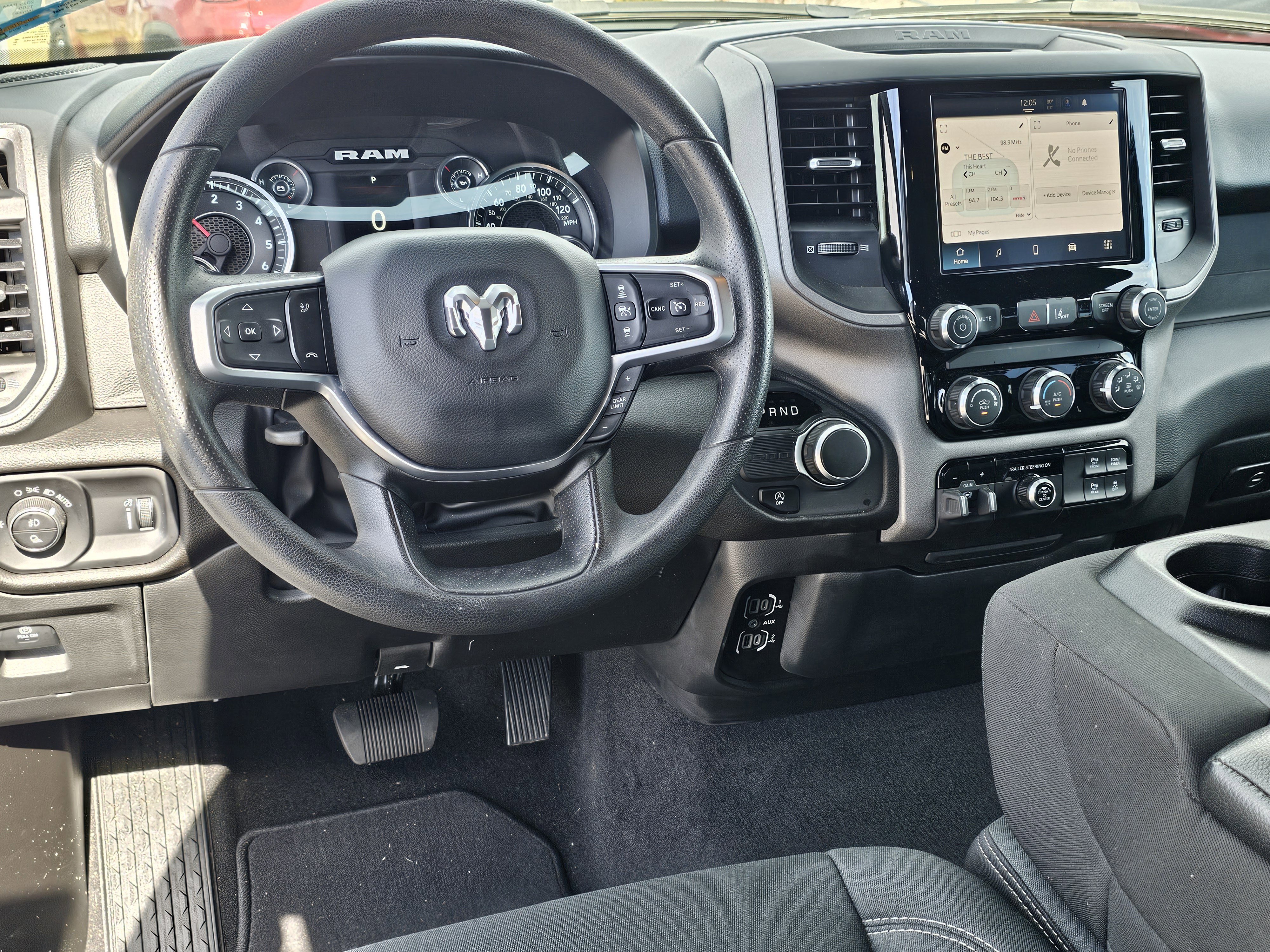 Used 2025 RAM 1500 Tradesman image 33