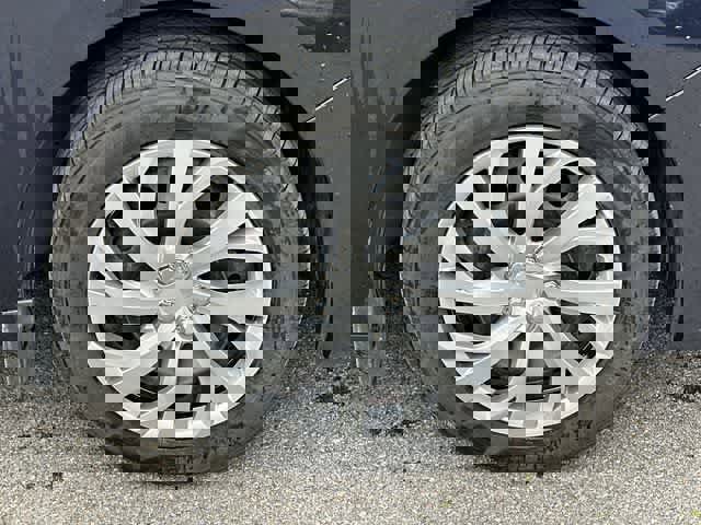 Used 2019 Subaru Impreza 2.0i w/ Eyesight image 20