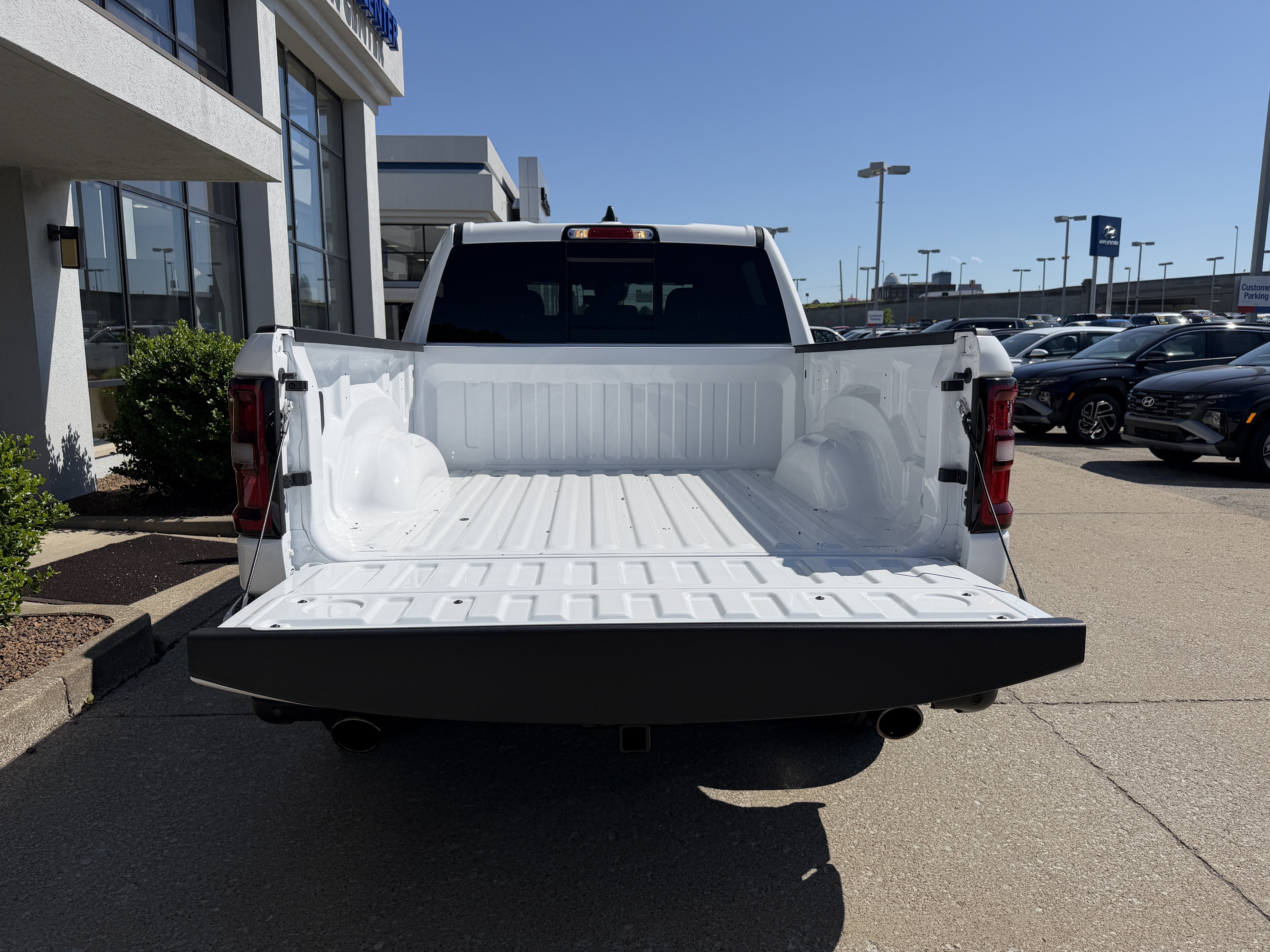New 2026 RAM 1500 Big Horn AWD/4WD image 10
