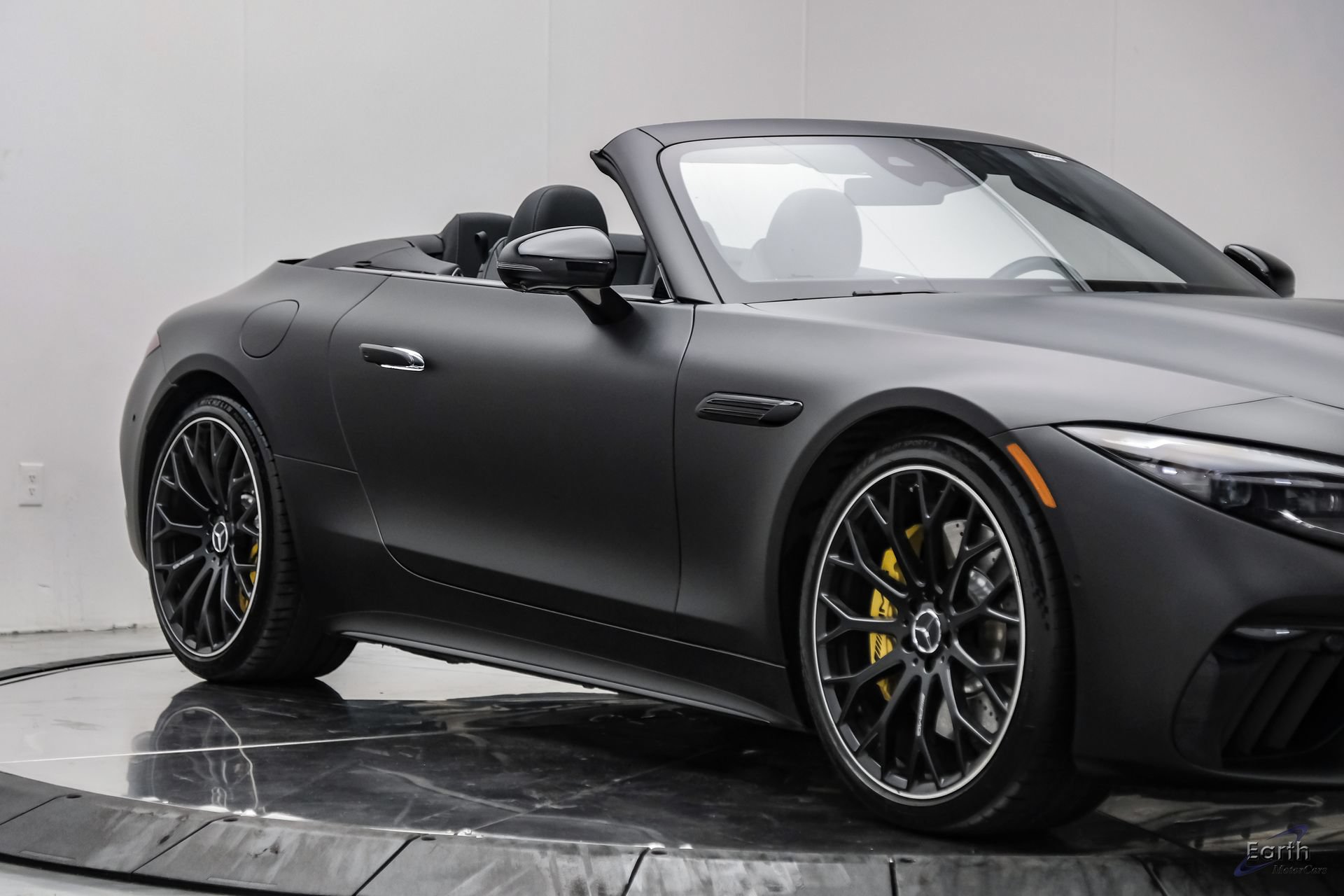 Used 2022 Mercedes-Benz SL 55 AMG 4MATIC image 35