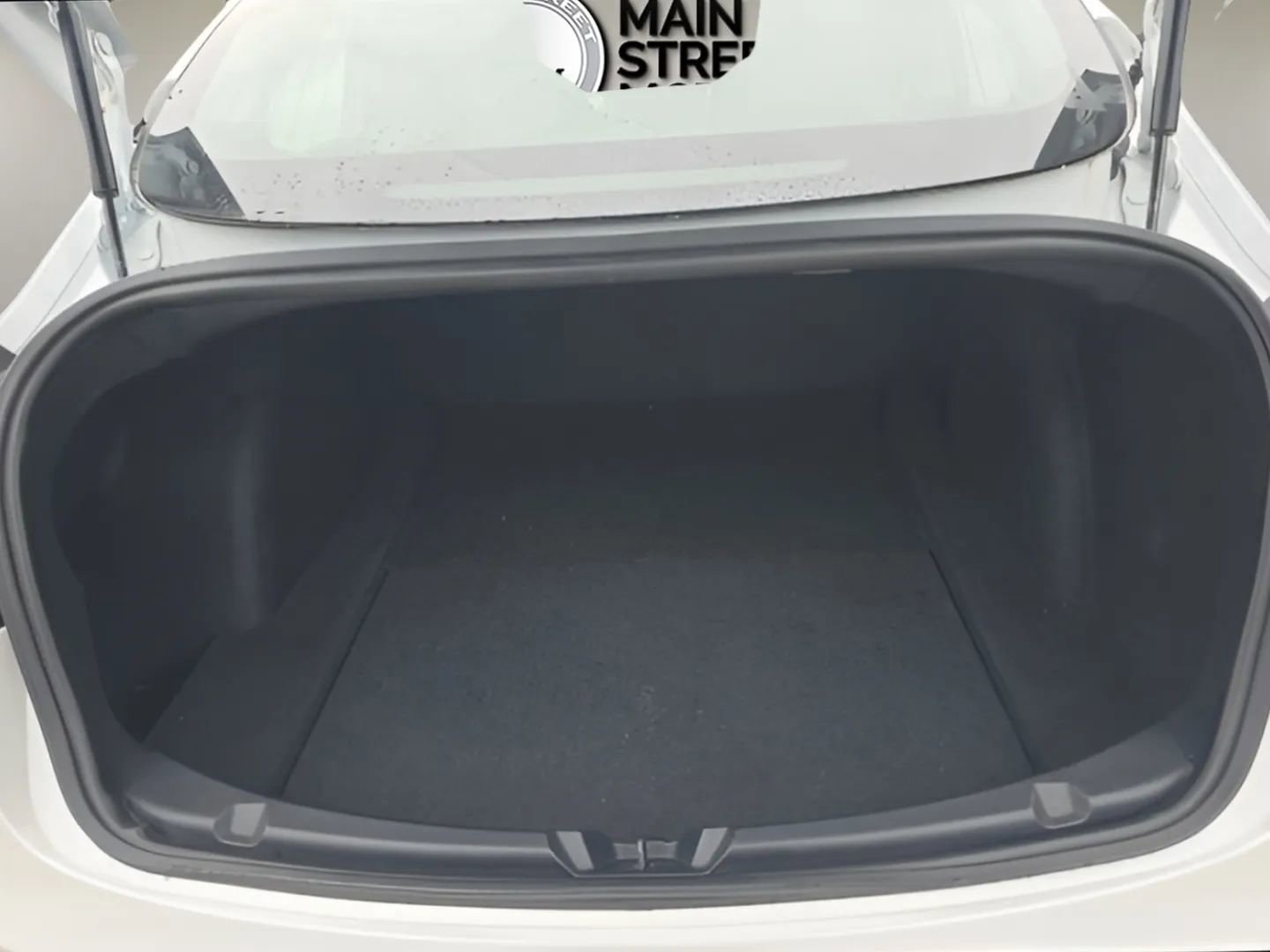 Used 2018 Tesla Model 3 Long Range AWD/4WD image 18