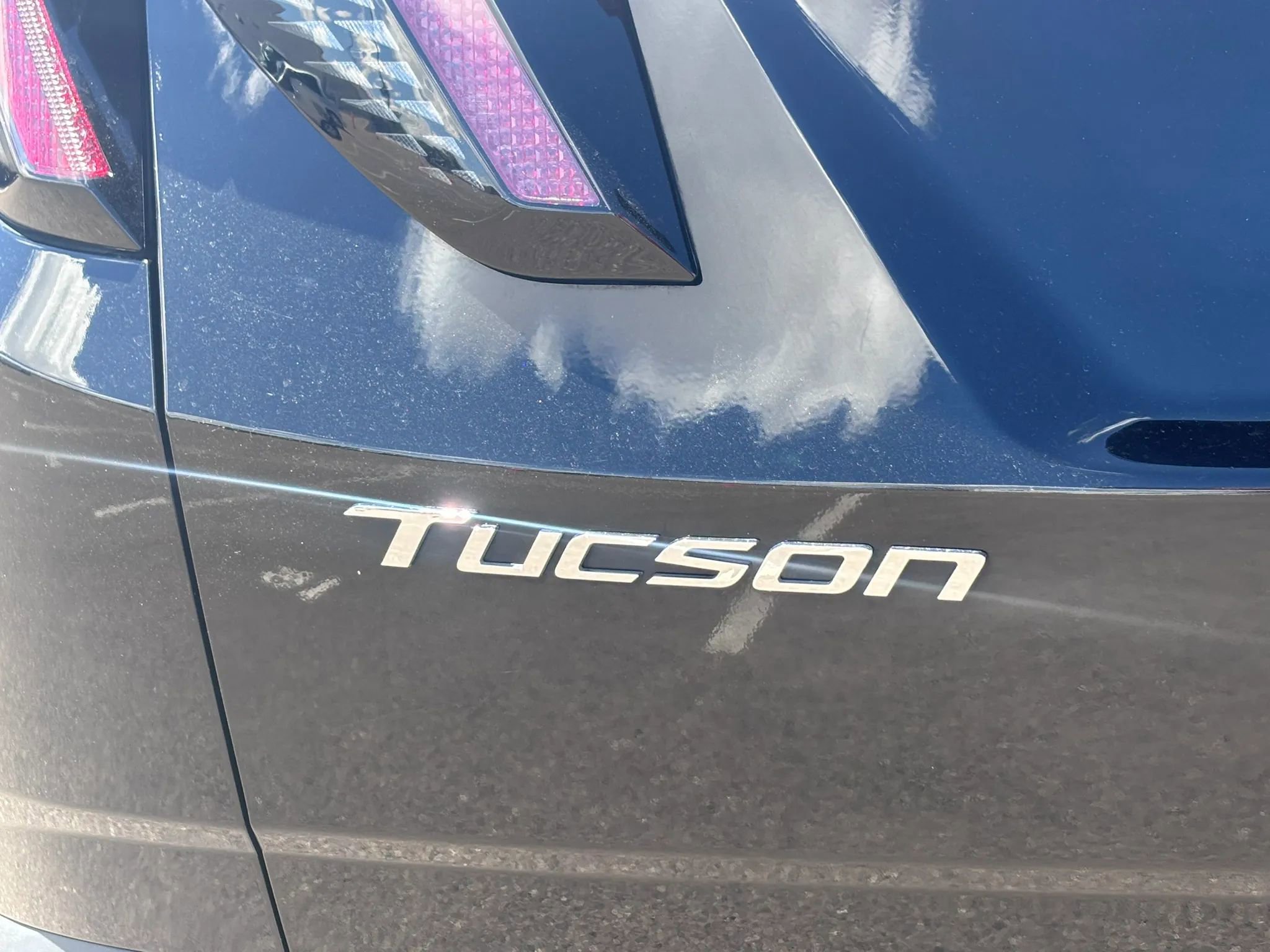Used 2023 Hyundai Tucson Limited AWD/4WD image 7