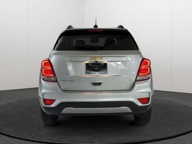 Used 2018 Chevrolet Trax LT w/ LT Convenience Package AWD/4WD image 5