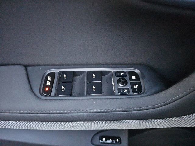 Used 2015 Volkswagen Jetta TDI S image 19