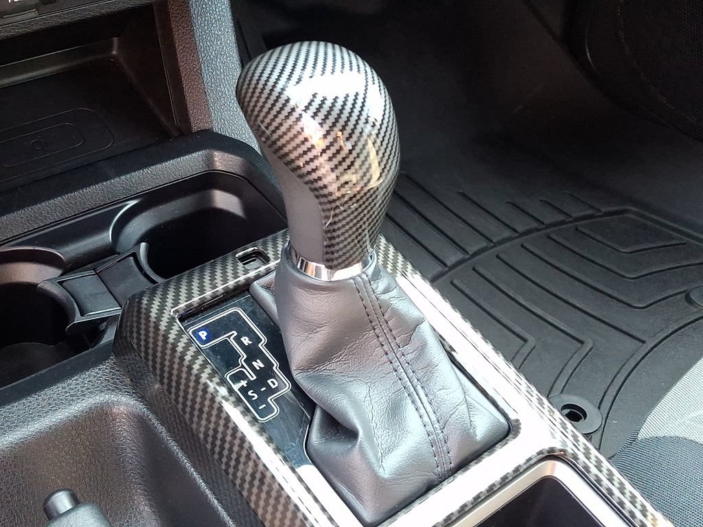 Used 2022 Toyota Tacoma TRD Sport AWD/4WD image 15