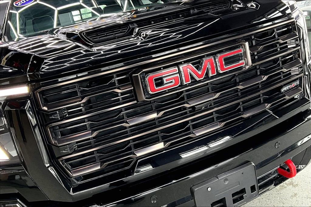Used 2024 GMC Sierra 2500 AT4X image 36