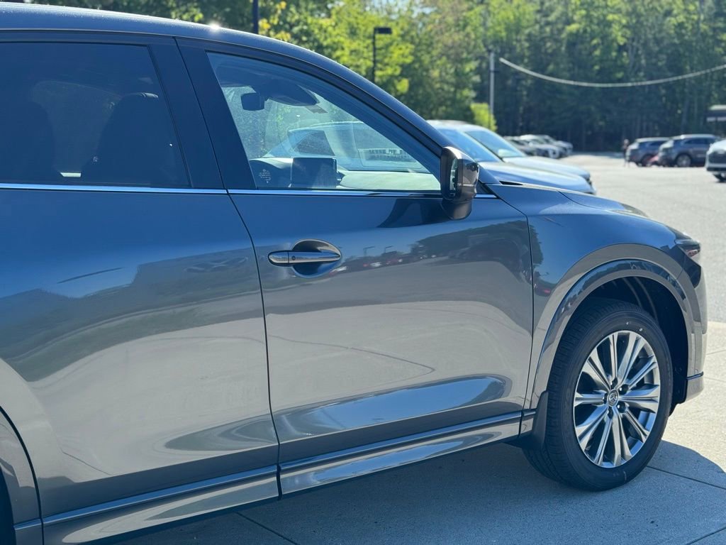Used 2025 MAZDA CX-5 Signature image 9