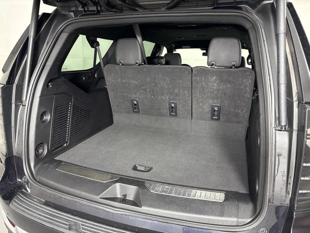 Certified 2025 Chevrolet Suburban Premier AWD/4WD image 26