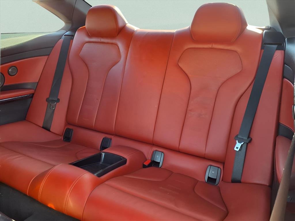 Used 2018 BMW M4 Base image 12