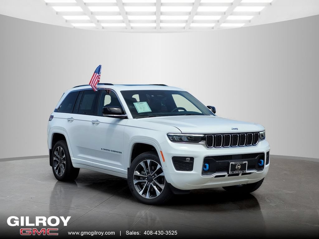 Used 2022 Jeep Grand Cherokee Overland w/ MOPAR Finishing Package AWD/4WD image 1