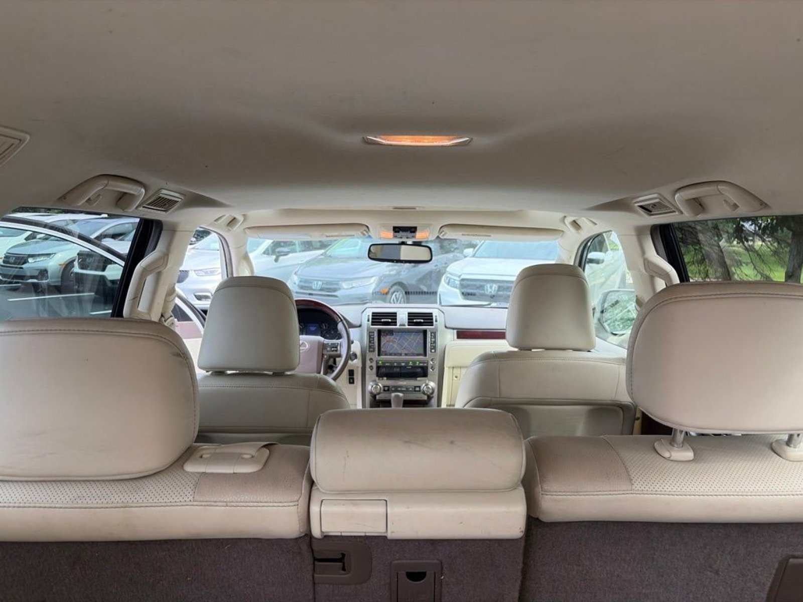 Used 2015 Lexus GX 460 w/ Premium Package AWD/4WD image 26