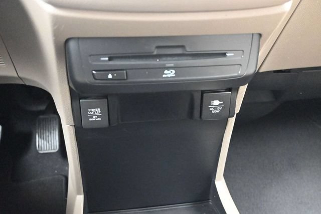 Used 2019 Honda Odyssey Elite image 15