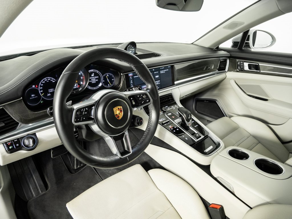 Used 2020 Porsche Panamera 4 image 4