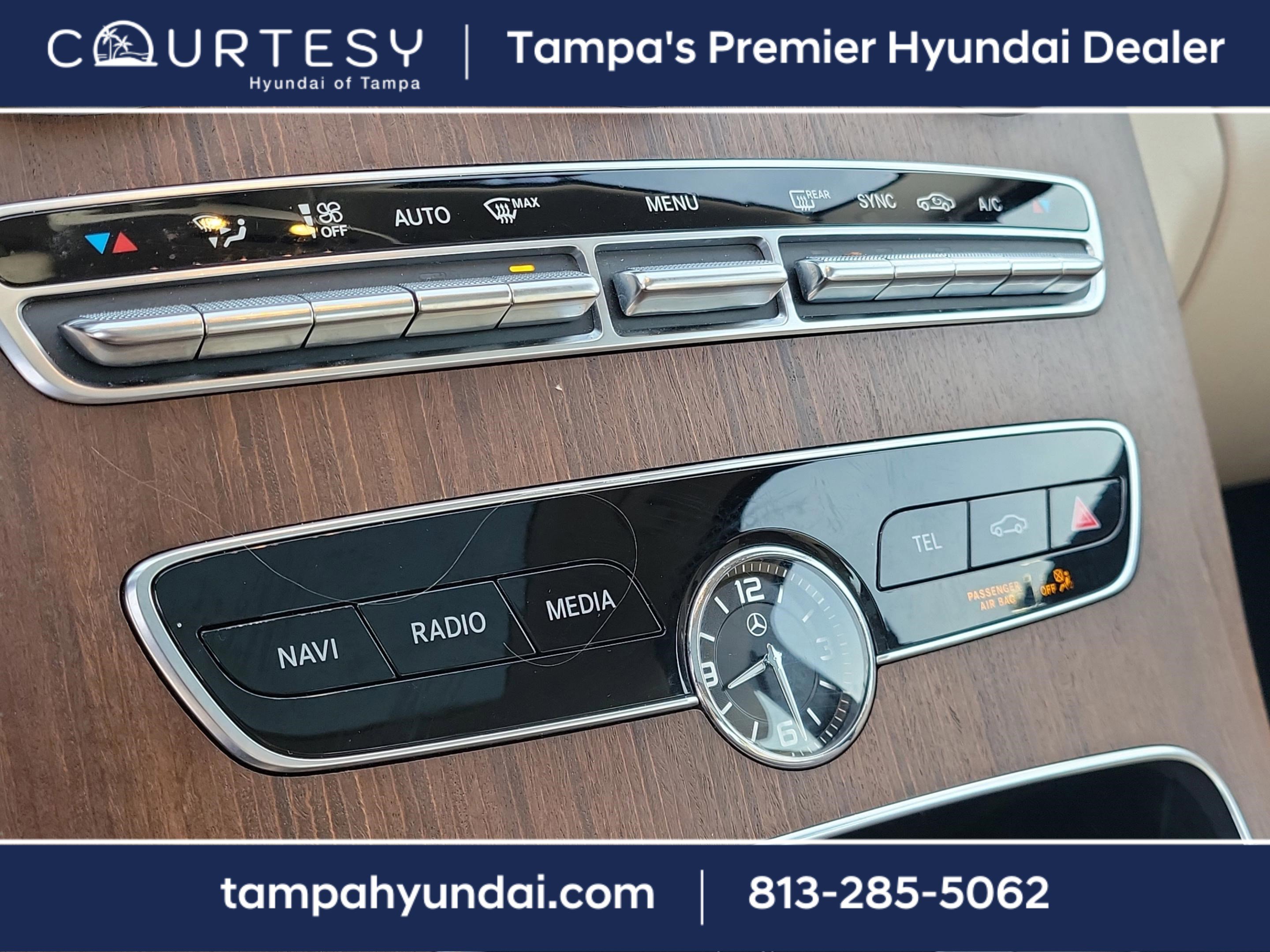 Used 2020 Mercedes-Benz C 300 4MATIC Sedan image 28