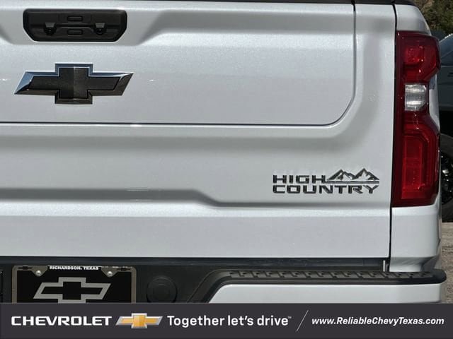 New 2026 Chevrolet Silverado 1500 High Country AWD/4WD image 7