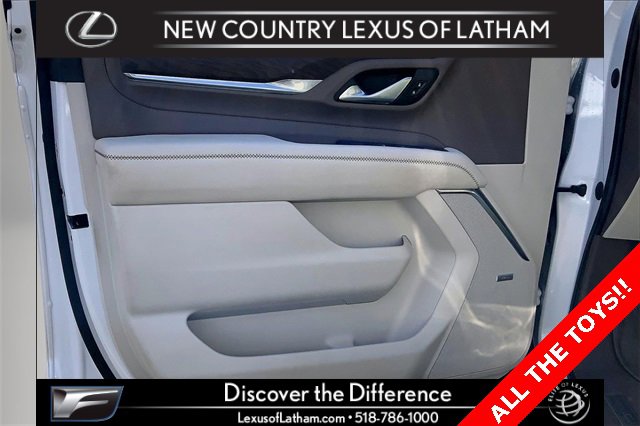 Used 2023 GMC Yukon Denali image 17