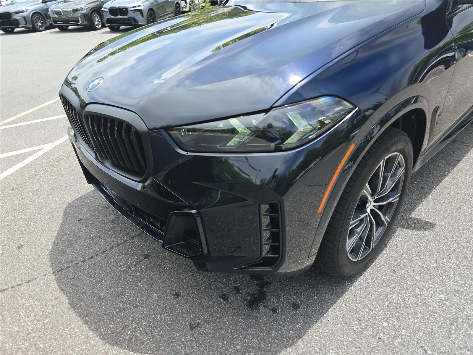 Used 2026 BMW X5 xDrive40i w/ M Sport Package AWD/4WD image 10