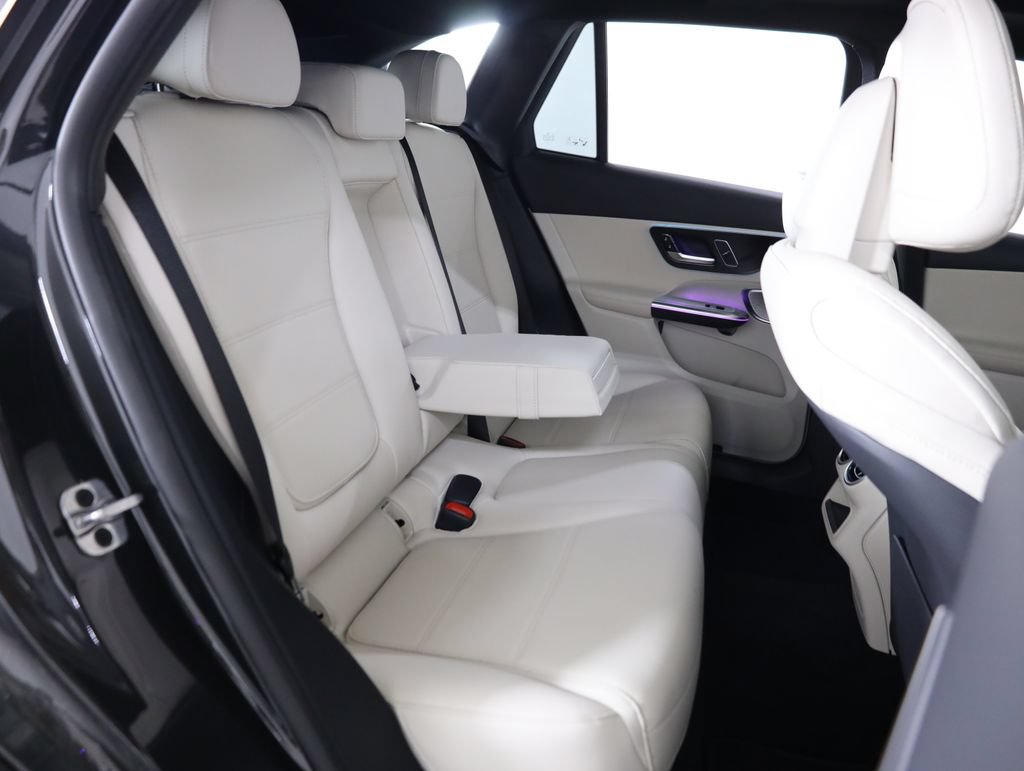 Used 2026 Mercedes-Benz GLC 300 4MATIC image 57