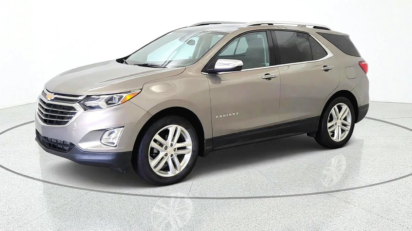 Used 2018 Chevrolet Equinox Premier AWD/4WD image 4