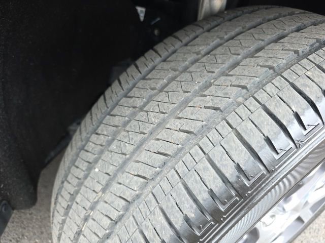 Used 2020 Jeep Grand Cherokee Limited w/ Luxury Group II image 27