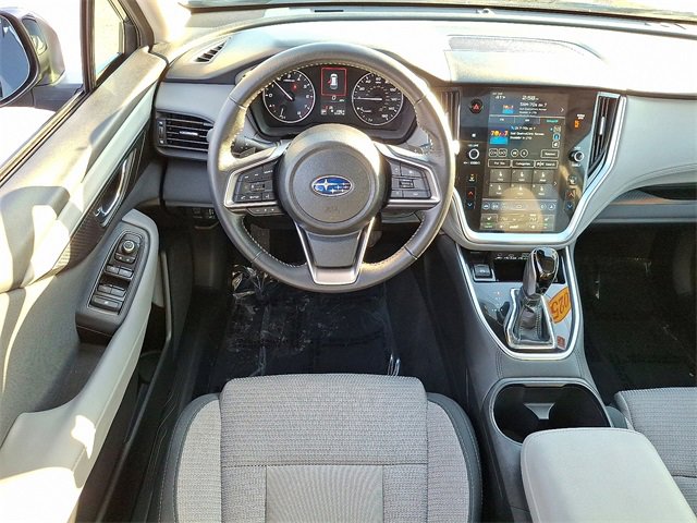 Used 2025 Subaru Outback Premium image 11